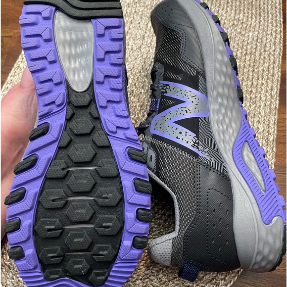 Women’s Sneakers - Picture 9 of 15